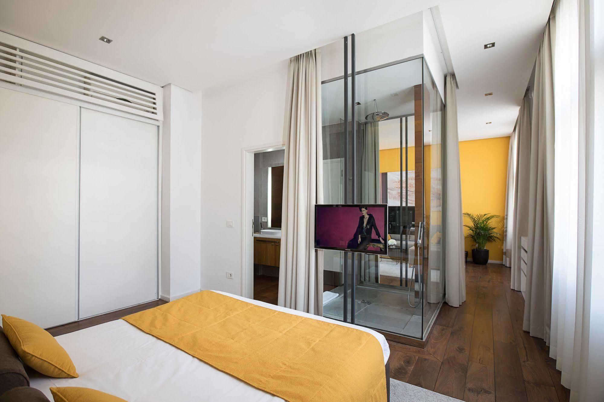 Dominic Smart & Luxury Suites - Terazije Belgrado Exterior foto